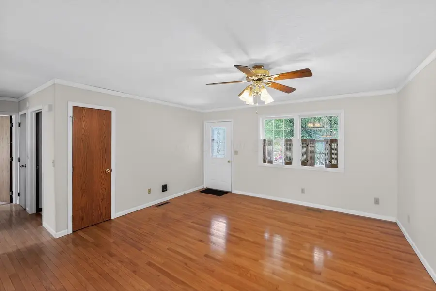 714 Greenbriar Circle, Howard, OH 43028 - #2