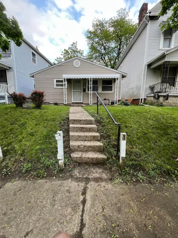 1104 Sidney Street, Columbus, OH 43201