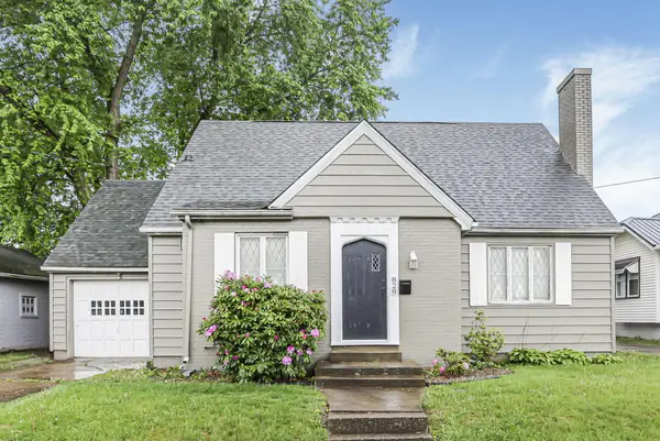 828 Lindbergh Avenue, Zanesville, OH 43701