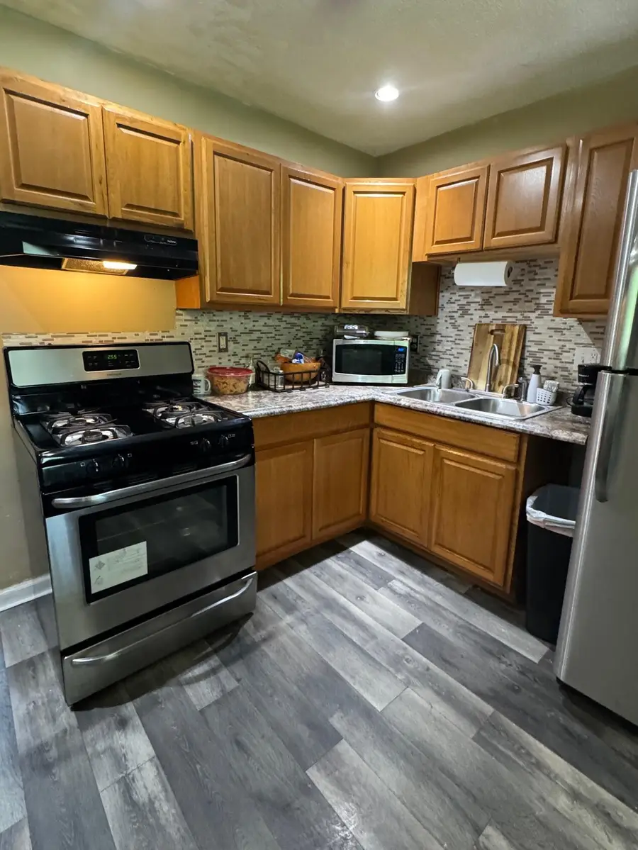 5285 Zimmer Drive, Columbus, OH 43232 - #2