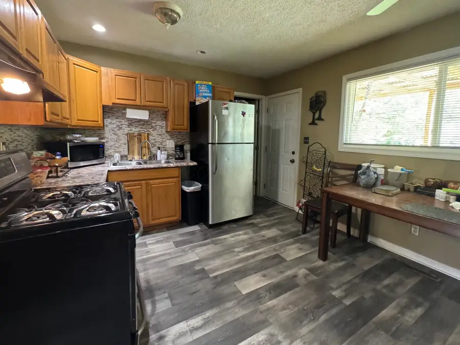 5285 Zimmer Drive, Columbus, OH 43232 - #3