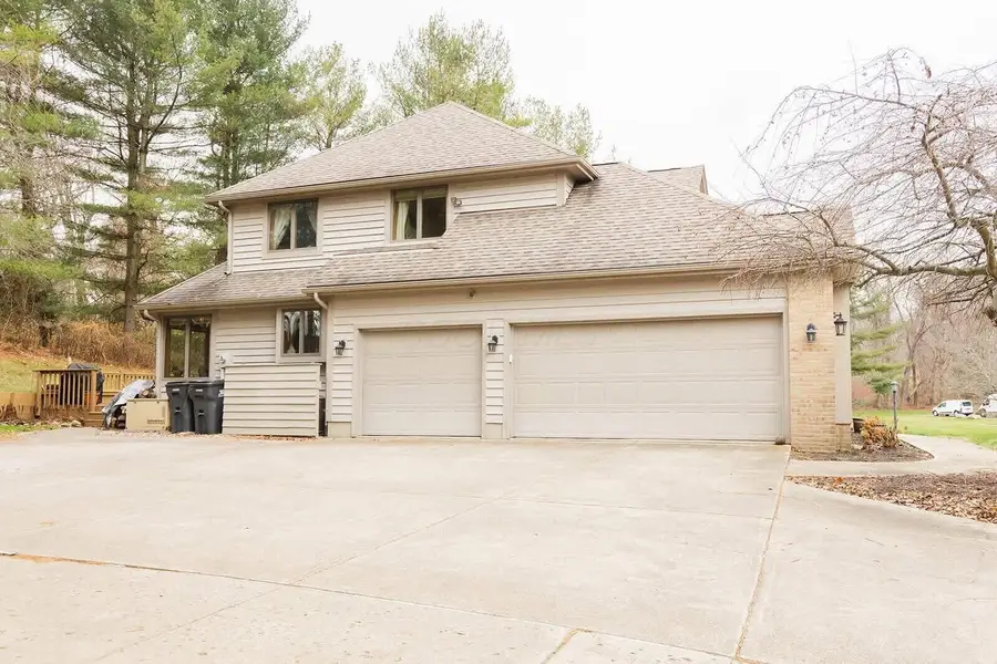 117 Glyn Tawel Drive, Granville, OH 43023 - #3
