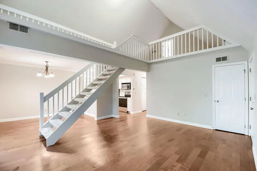 1585 Arlington Avenue, Columbus, OH 43212 - #3