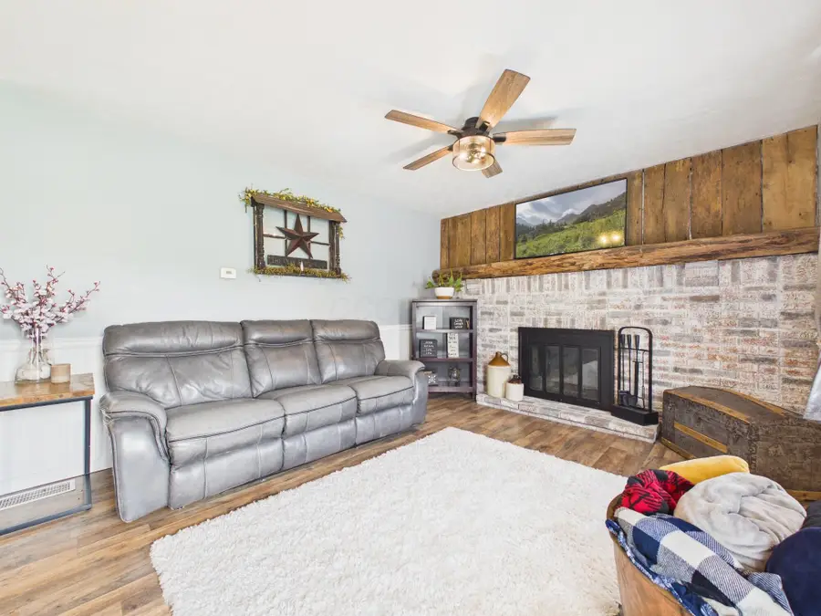 1041 Sugar Grove Road Se, Lancaster, OH 43130 - #3
