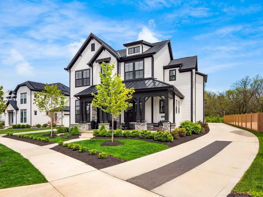 5463 Maple Drive, Lewis Center, OH 43035 - #2
