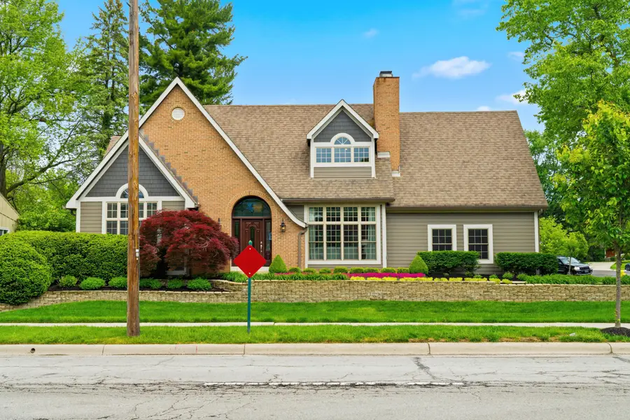 2350 Zollinger Road, Upper Arlington, OH 43221 - #3