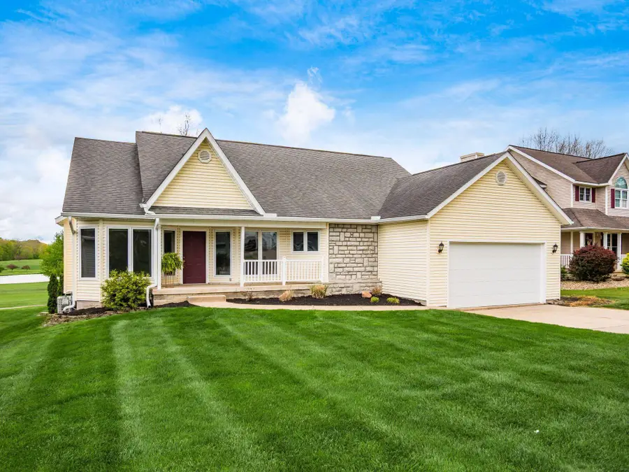 868 Fairway Drive, Howard, OH 43028 - #2