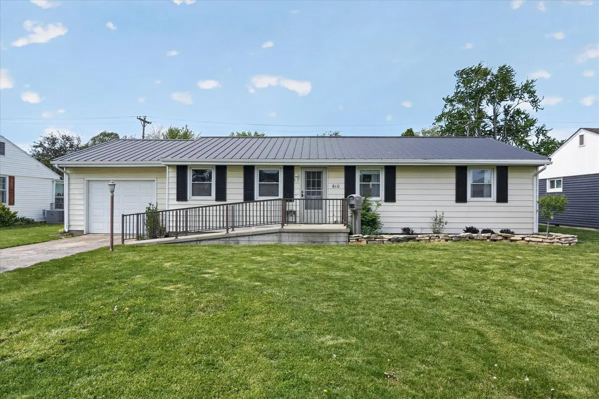 610 Belle Aire Place, Washington Court House, OH 43160 - #1