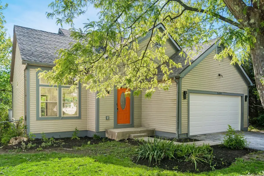 3499 Lindstrom Drive, Columbus, OH 43228 - #2