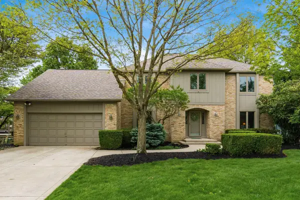 8900 Locherbie Court, Dublin, OH 43017
