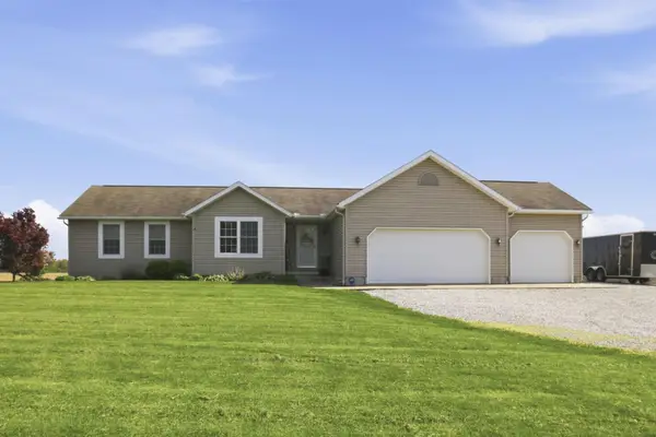 1430 Eckard Road, Centerburg, OH 43011