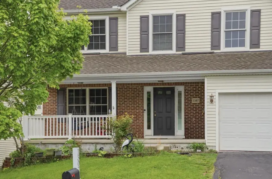 1307 Harold Stewart Parkway, Pataskala, OH 43062 - #3