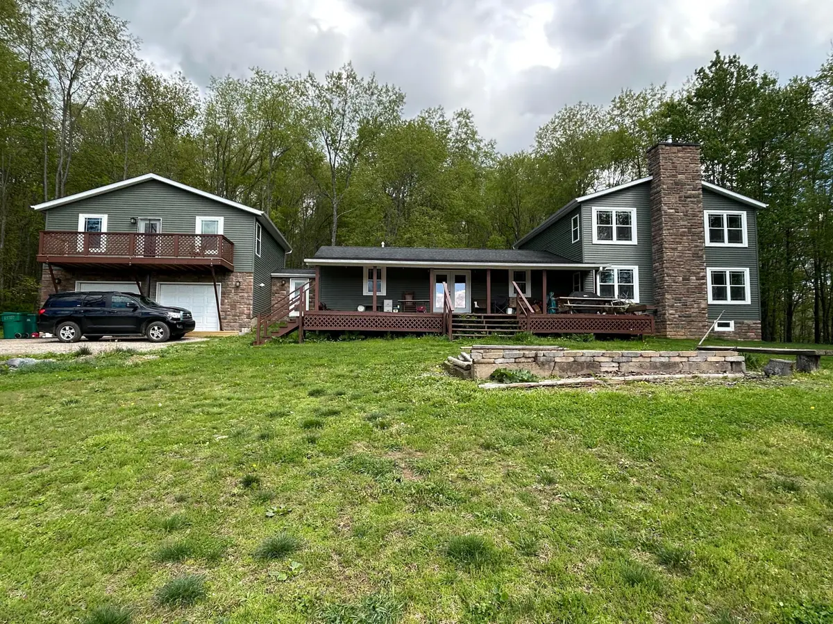 13950 W Carlisle Road, Frazeysburg, OH 43822 - #1