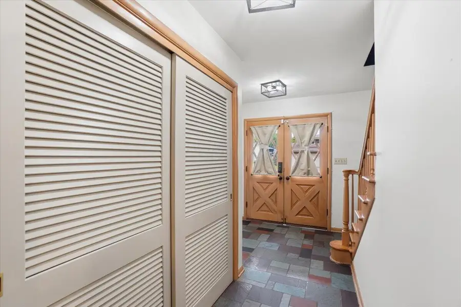 1454 Lonsdale Road, Columbus, OH 43232 - #2