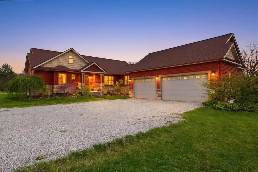660 Winchester Southern Road Nw, Ashville, OH 43103 - #3