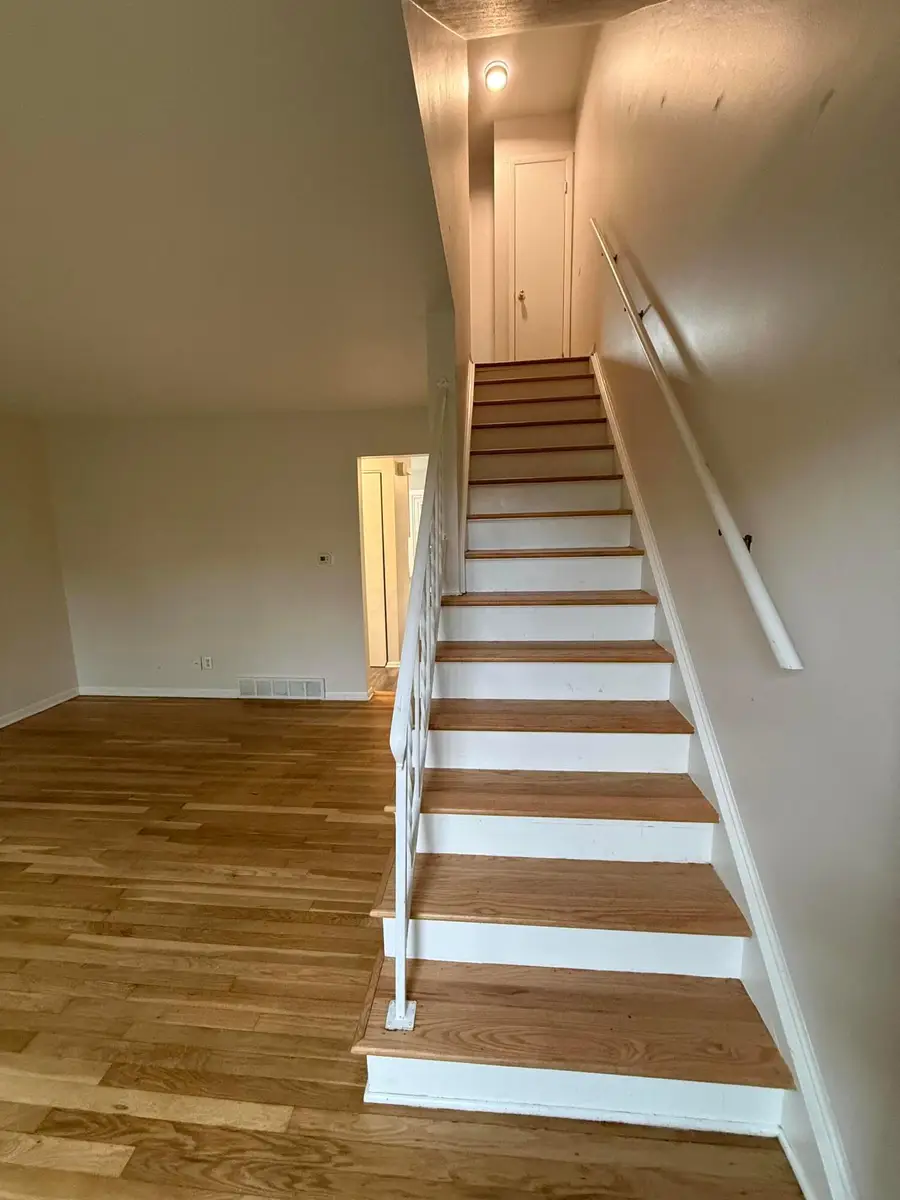 1945 Willoway Circle N, Columbus, OH 43220 - #2