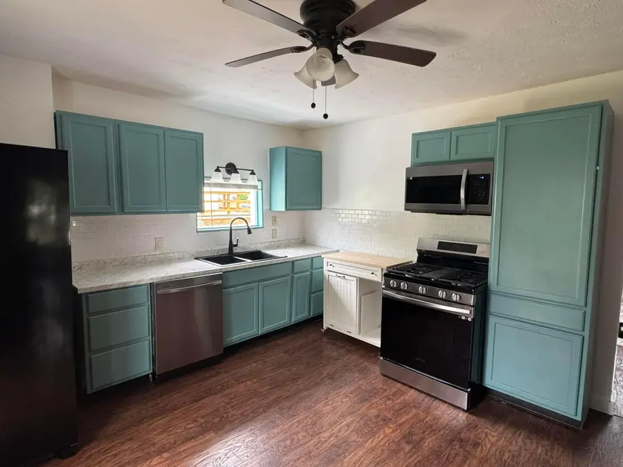 2 E Vine Street, Jackson, OH 45640 - #3