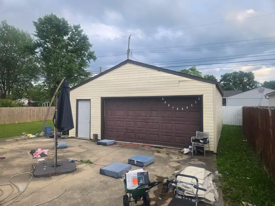 2693 Brunswick Drive, Grove City, OH 43123 - #3