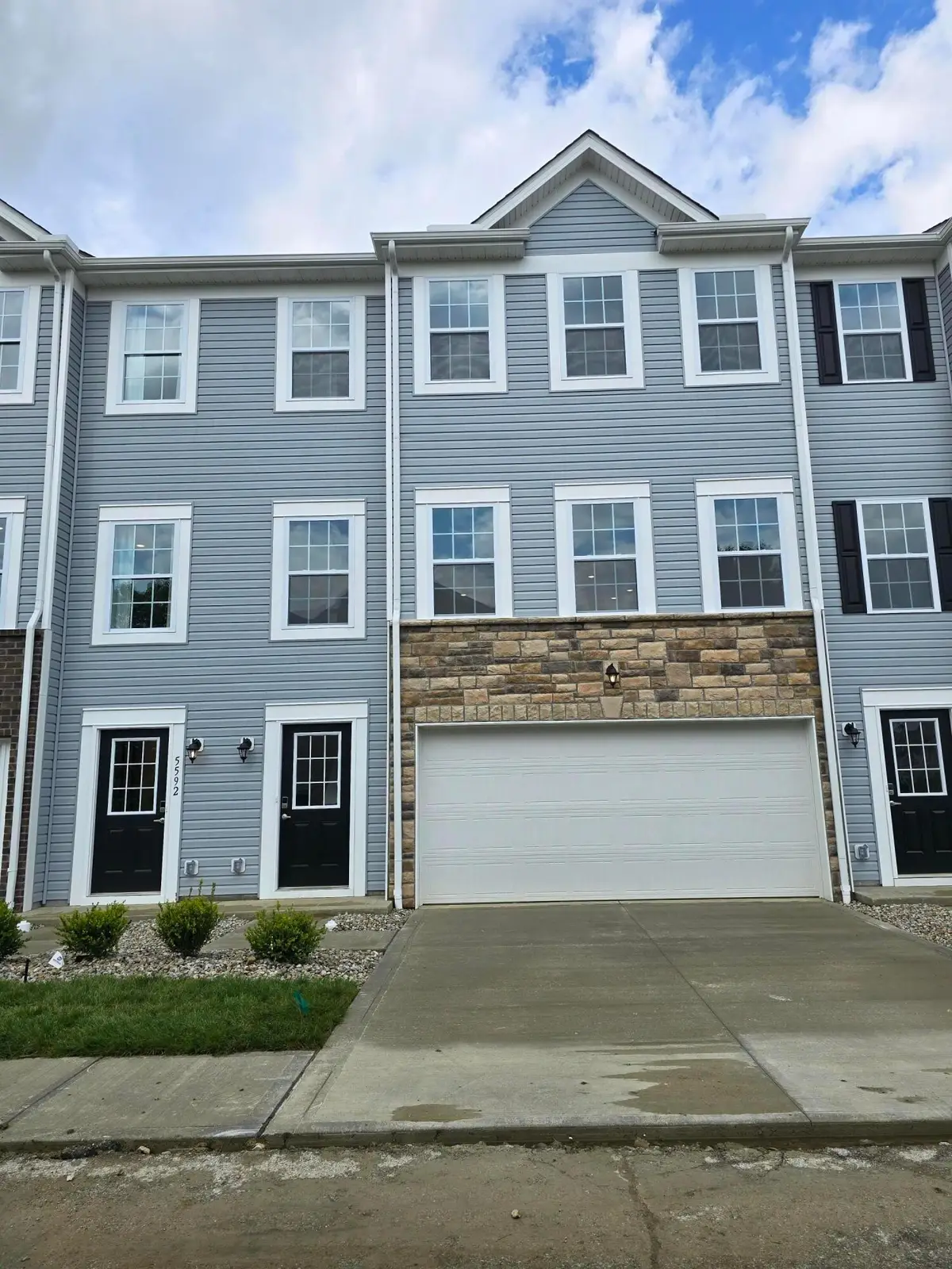 5594 Village Channel Drive, Canal Winchester, OH 43110 - #1