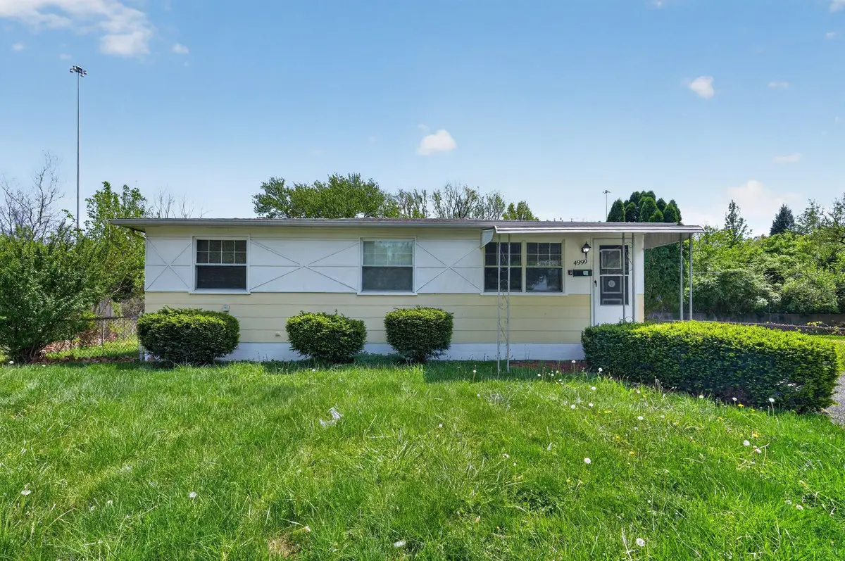 4999 E Majestic Drive E, Columbus, OH 43232 - #1