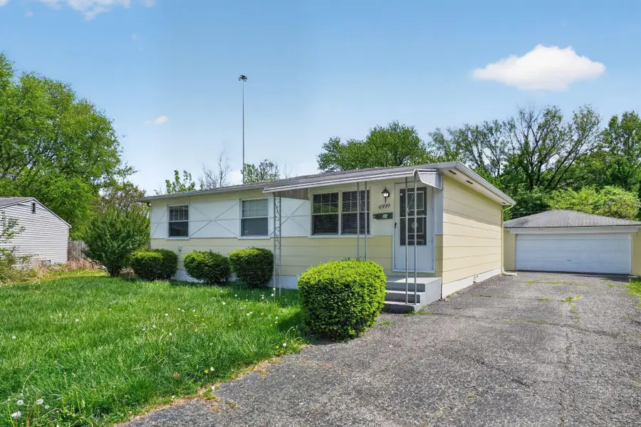 4999 E Majestic Drive E, Columbus, OH 43232 - #2