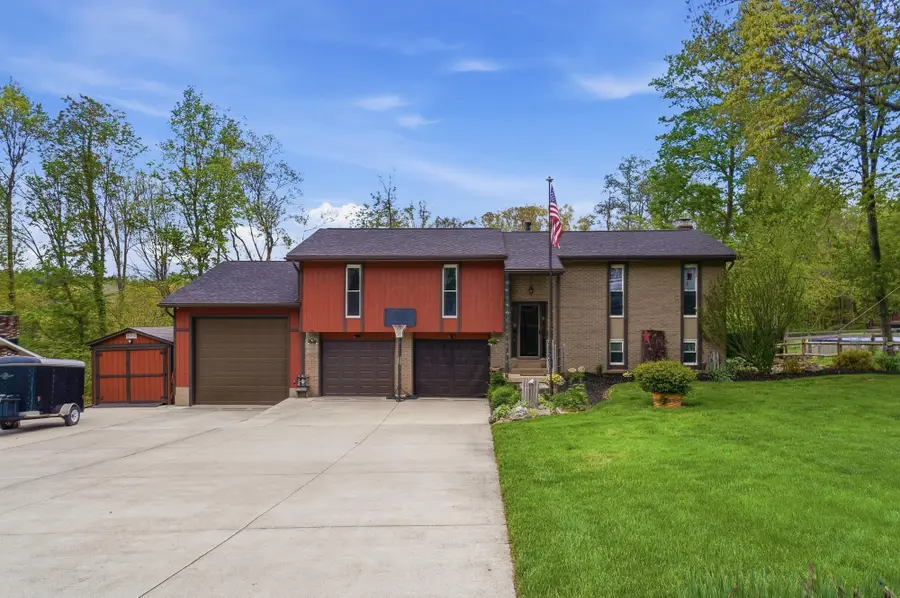 447 Deer Trail Drive, Thornville, OH 43076 - #2