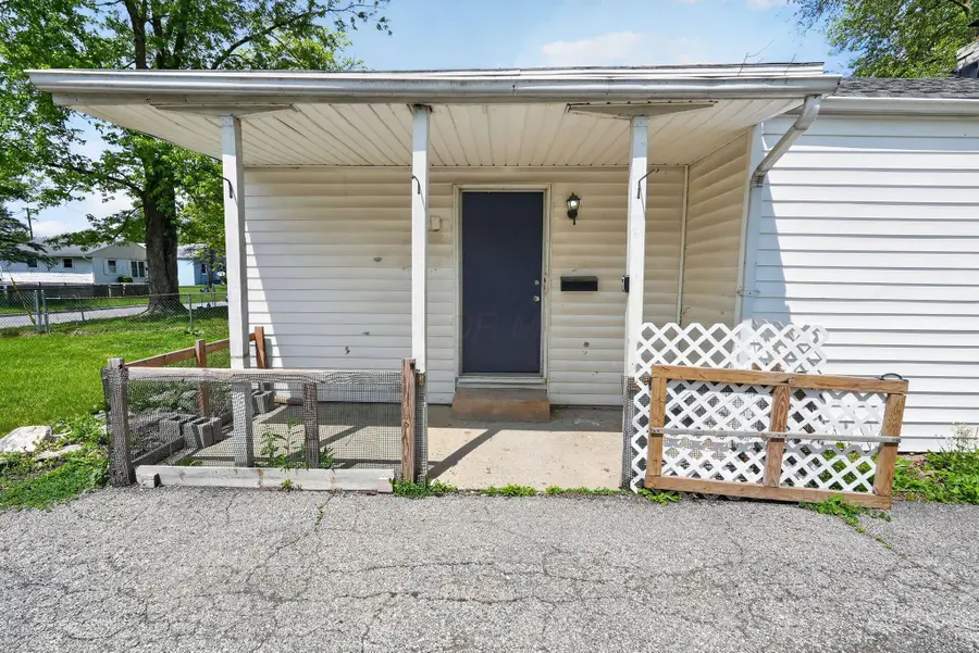 3028 Hiawatha Street, Columbus, OH 43224 - #2