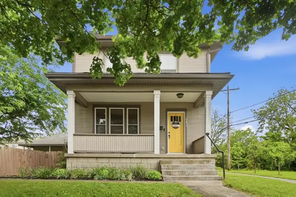 982 Olmstead Avenue, Columbus, OH 43201