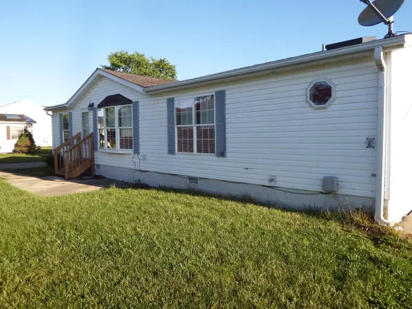 422 Lockbay Road, Commercial Point, OH 43116