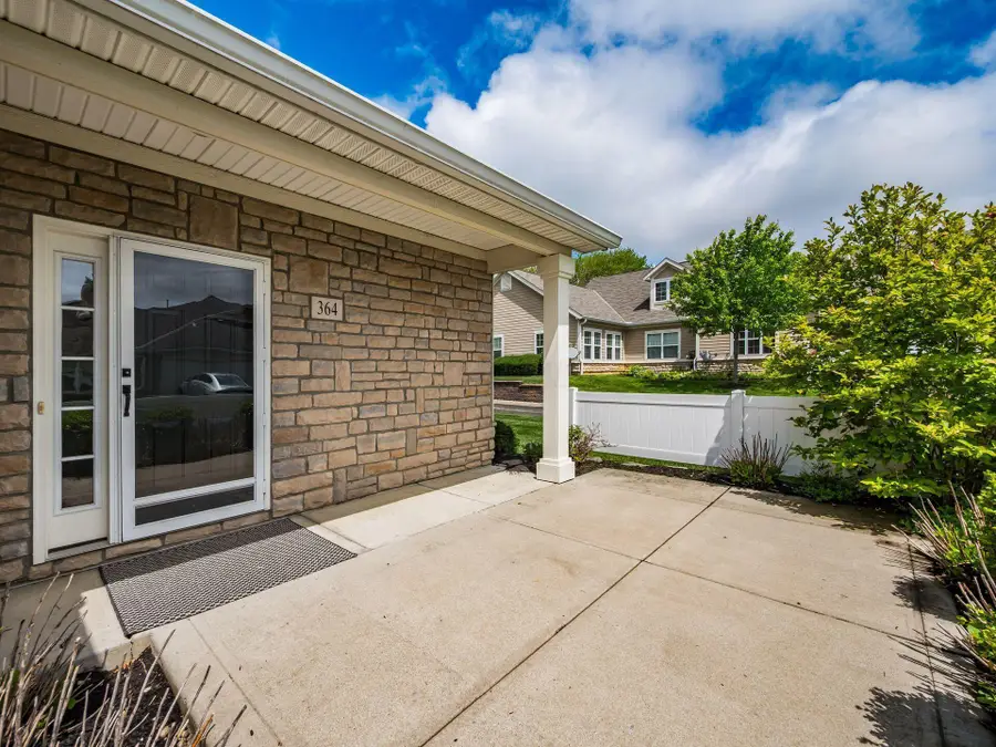 364 Cover Place, Columbus, OH 43235 - #3