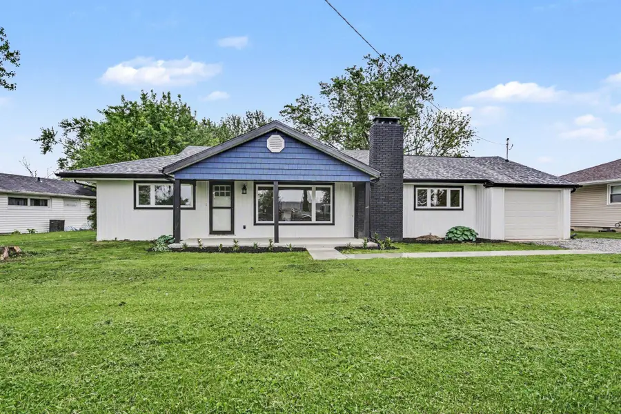 1293 Dayton Avenue Nw, Washington Court House, OH 43160 - #2