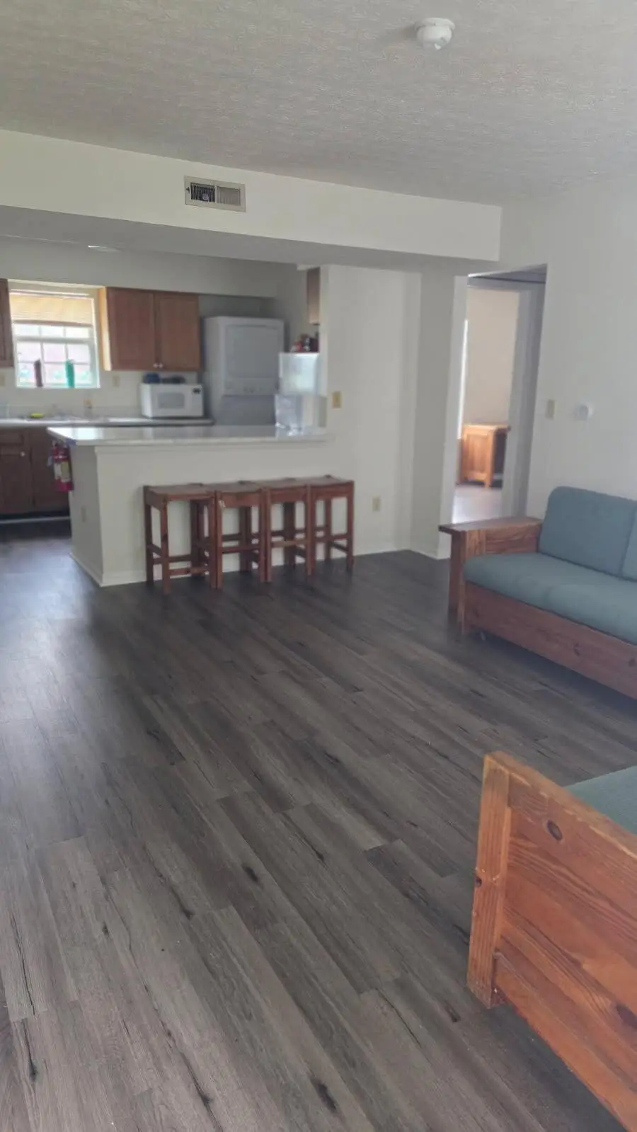 15 S Shafer Street, Athens, OH 45701 - #3