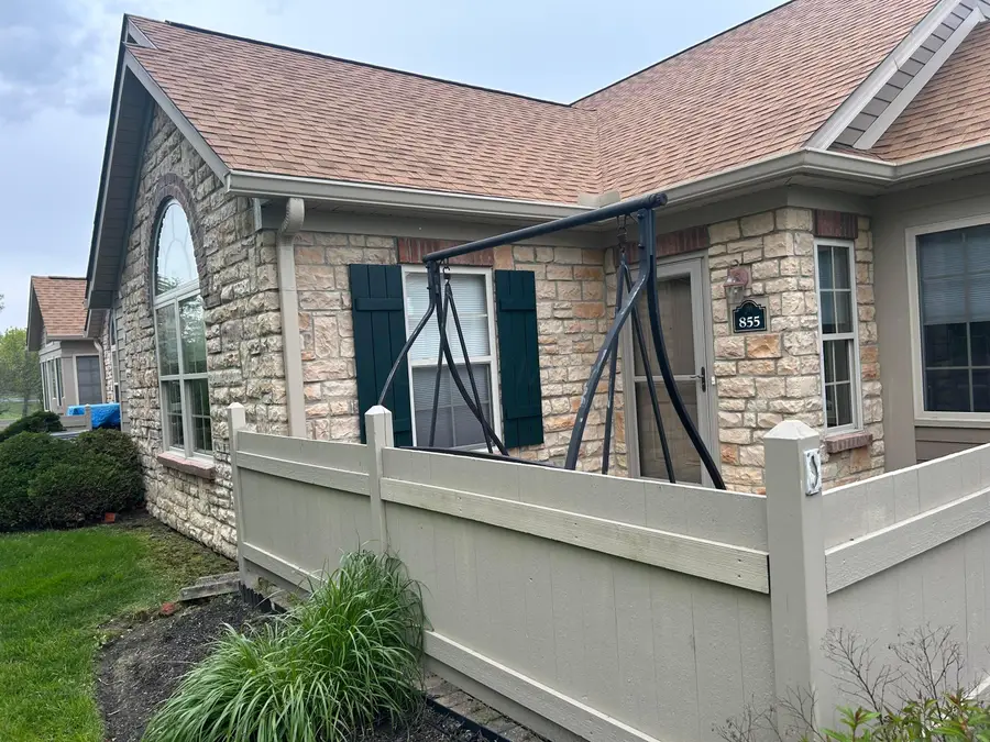 855 Lambton Circle W, Lancaster, OH 43130 - #3