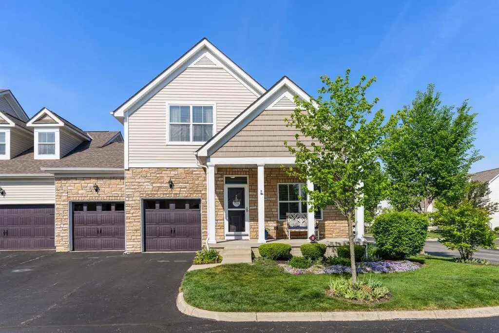 4941 Stoneworth Drive, Hilliard, OH 43026 - #1