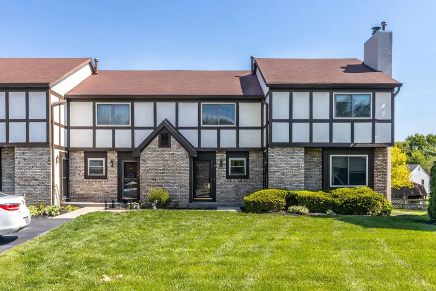 8224 Laramie Place, Powell, OH 43065 - #2