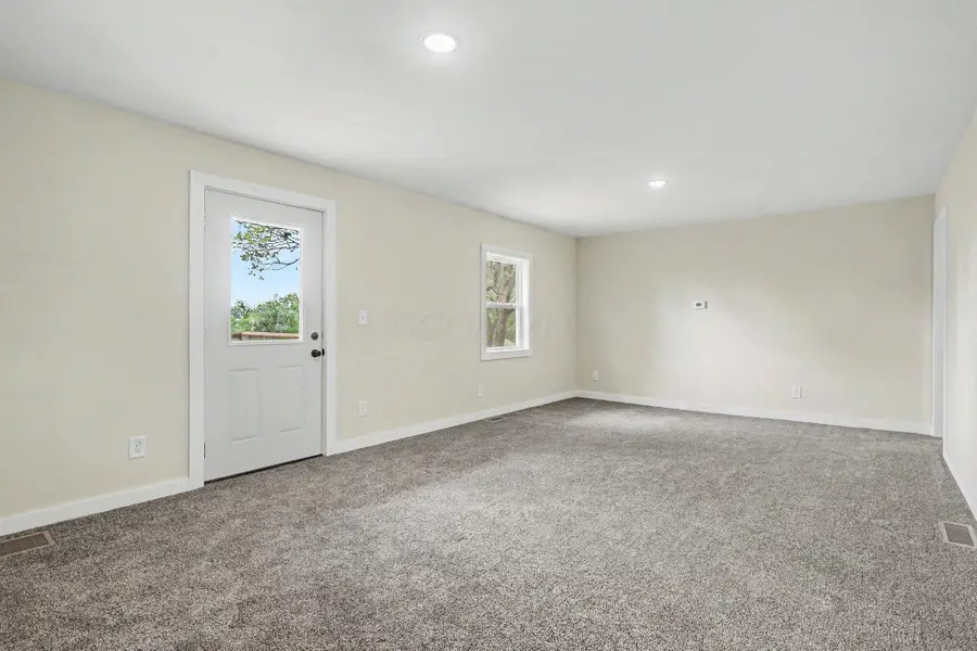 6105 Hopewell Church Road Sw, Lancaster, OH 43130 - #3
