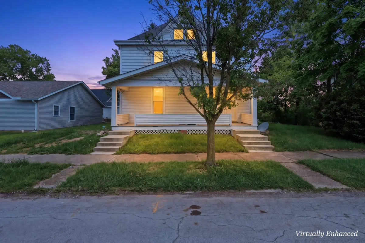 44 E 4th Street, London, OH 43140 - #1
