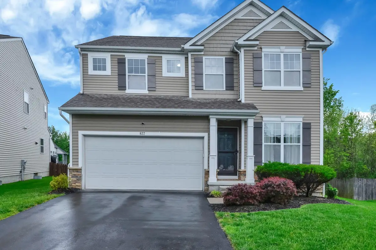 837 Holly Farms Drive, Blacklick, OH 43004 - #1
