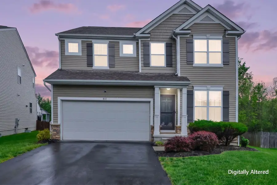 837 Holly Farms Drive, Blacklick, OH 43004 - #2