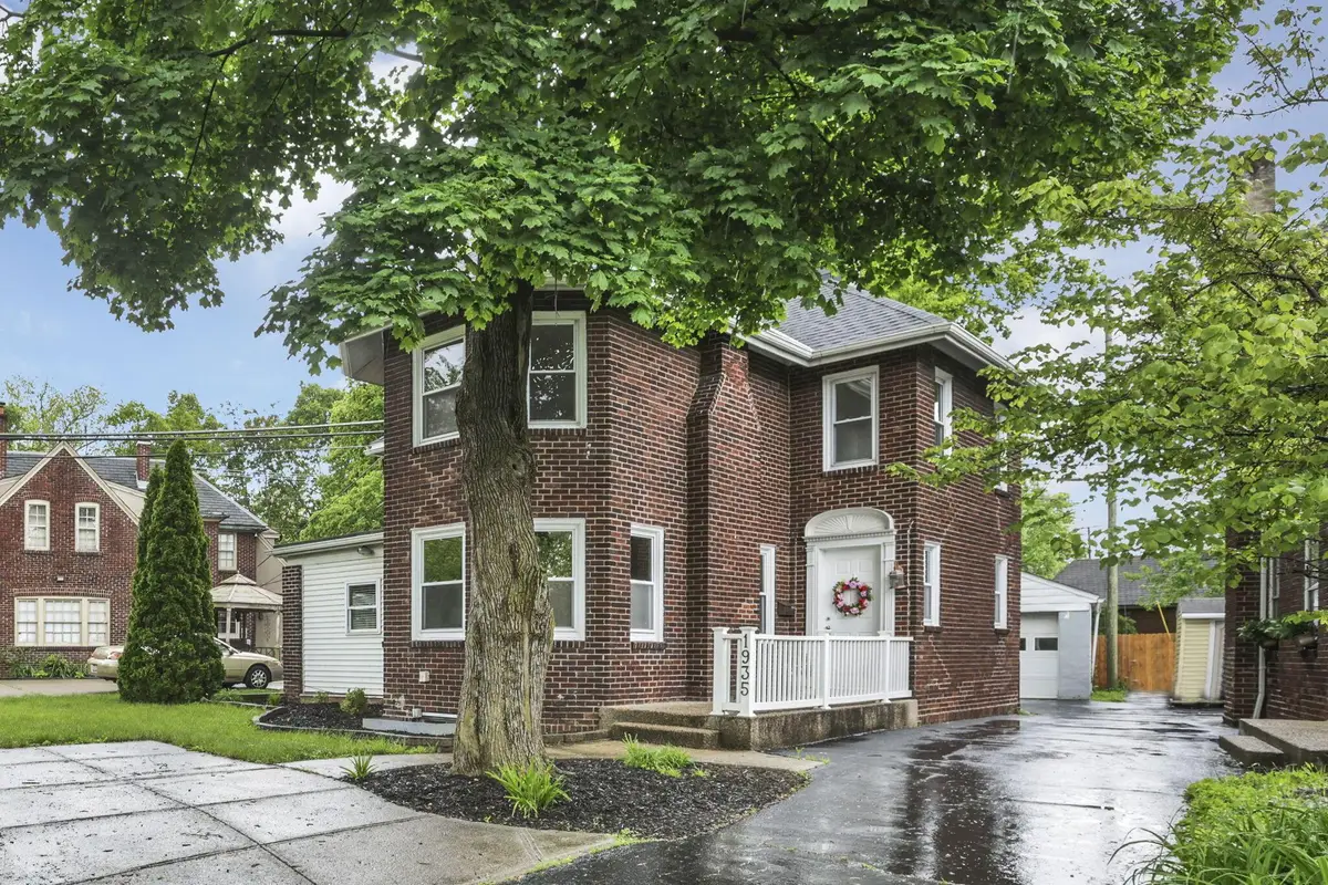 1935 Greenway Avenue S, Columbus, OH 43219 - #1