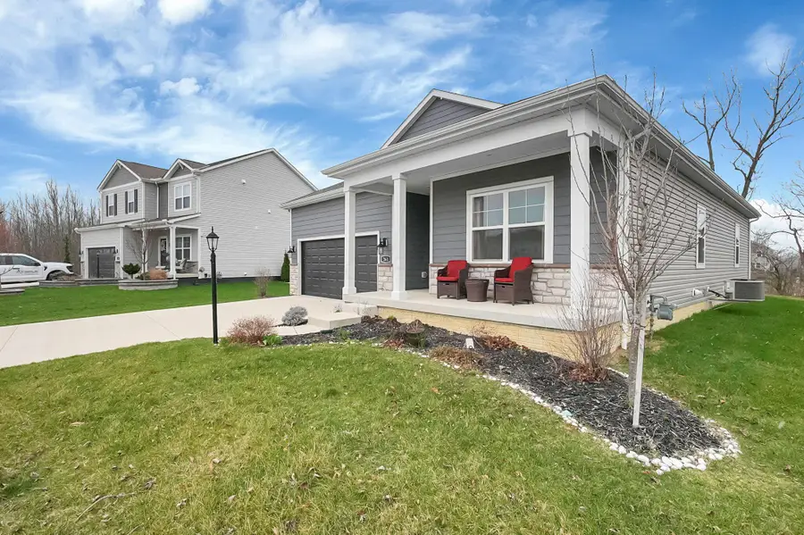 261 Crestview Court, Pickerington, OH 43147 - #2