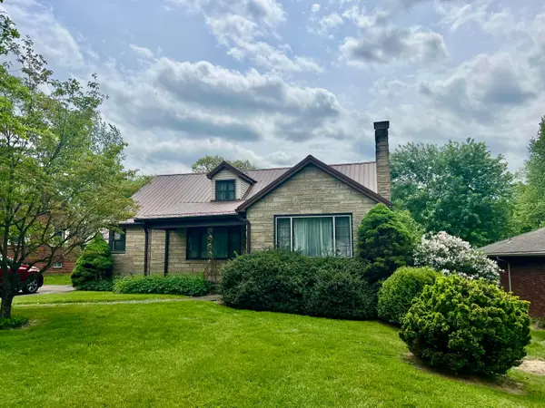 528 Harding Road, Zanesville, OH 43701