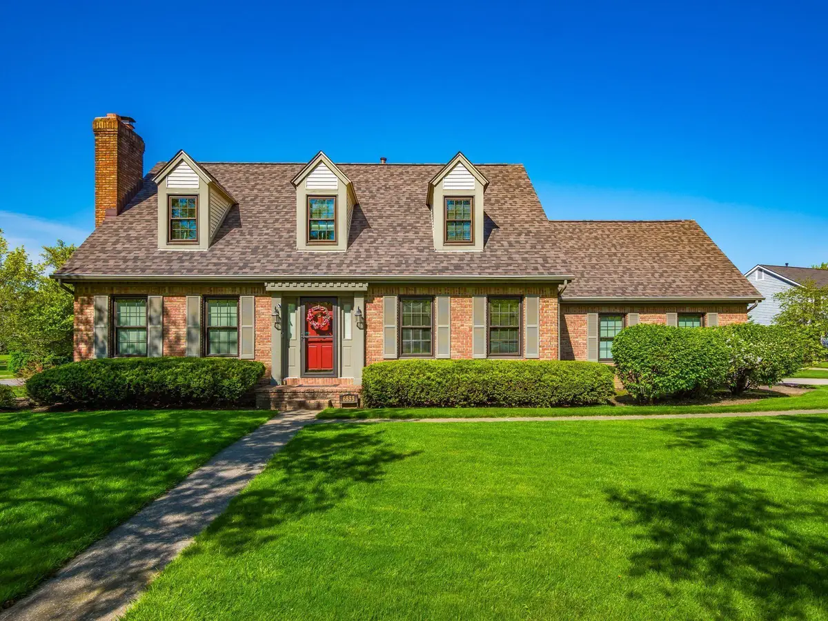 6855 Roundwood Court, Dublin, OH 43016 - #1