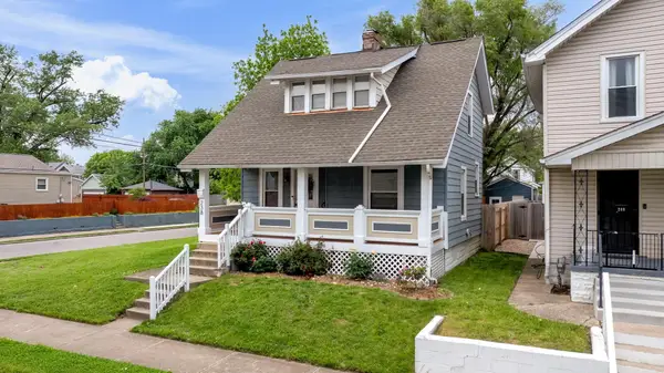 238 E Woodrow Avenue, Columbus, OH 43207
