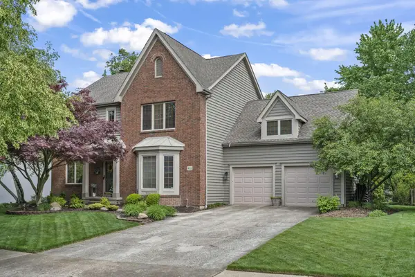 422 Ashford Drive, Westerville, OH 43082