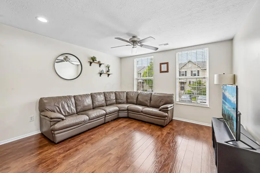 312 Oxford Oak Drive, Blacklick, OH 43004 - #3
