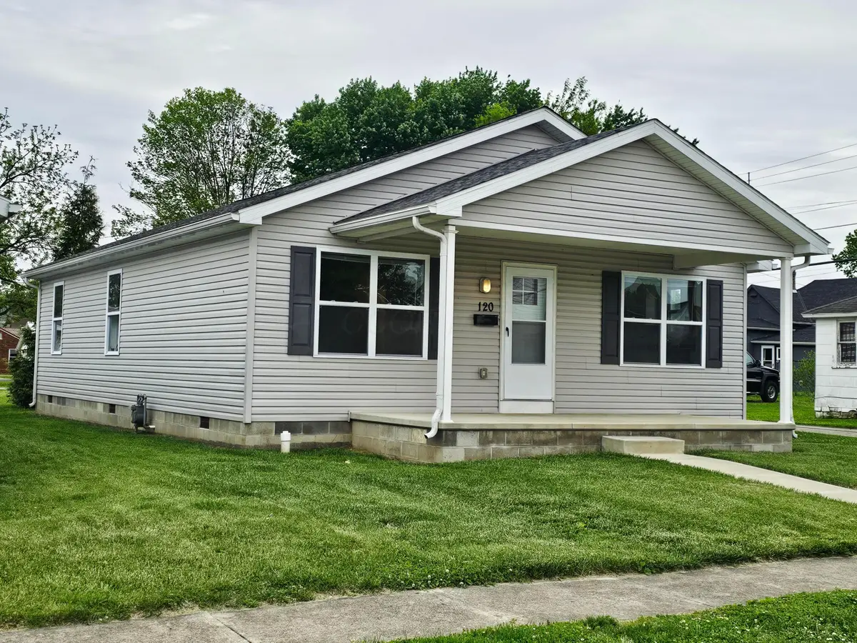 120 N Oakland Avenue, Washington Court House, OH 43160 - #1