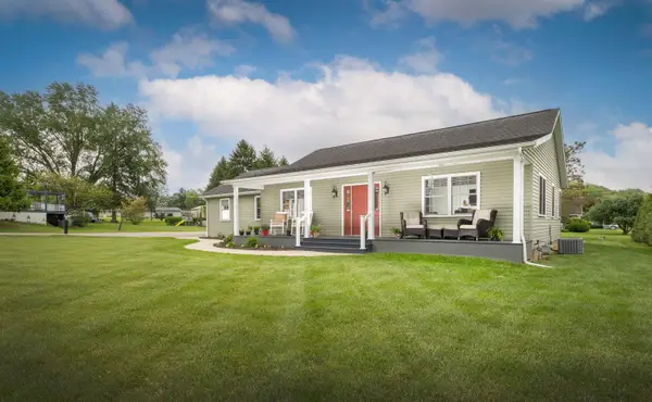 1255 Bam Lane, Zanesville, OH 43701
