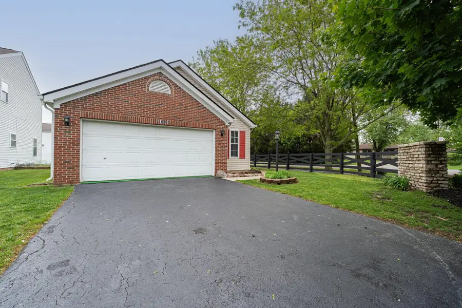 5183 Baker Ridge Drive, Columbus, OH 43228 - #3