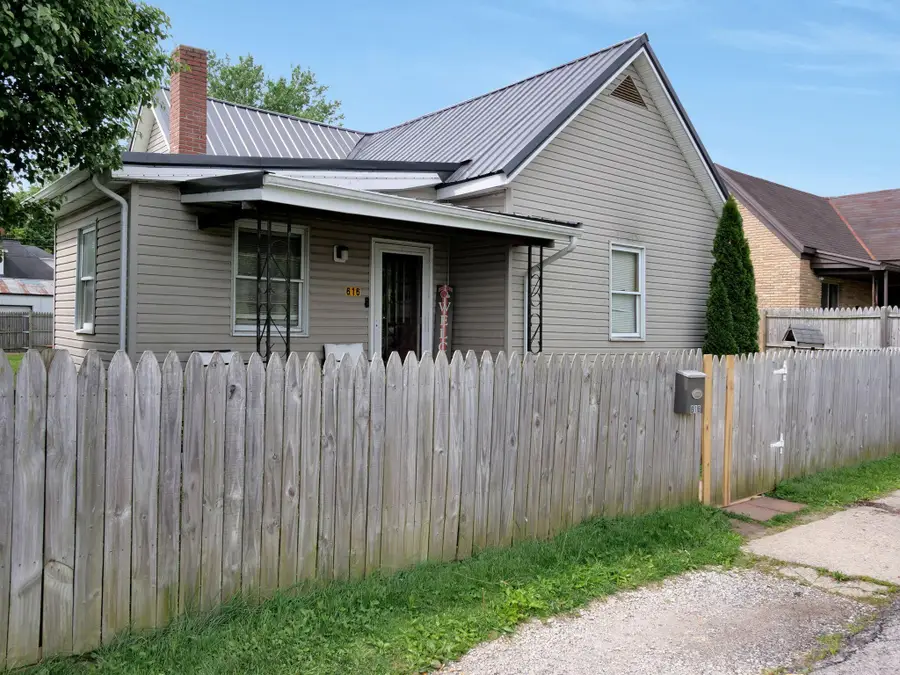 616 Baltimore Avenue, Greenfield, OH 45123 - #2